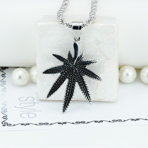 Marijuana Yaprağı Çelik Kolye Ucu