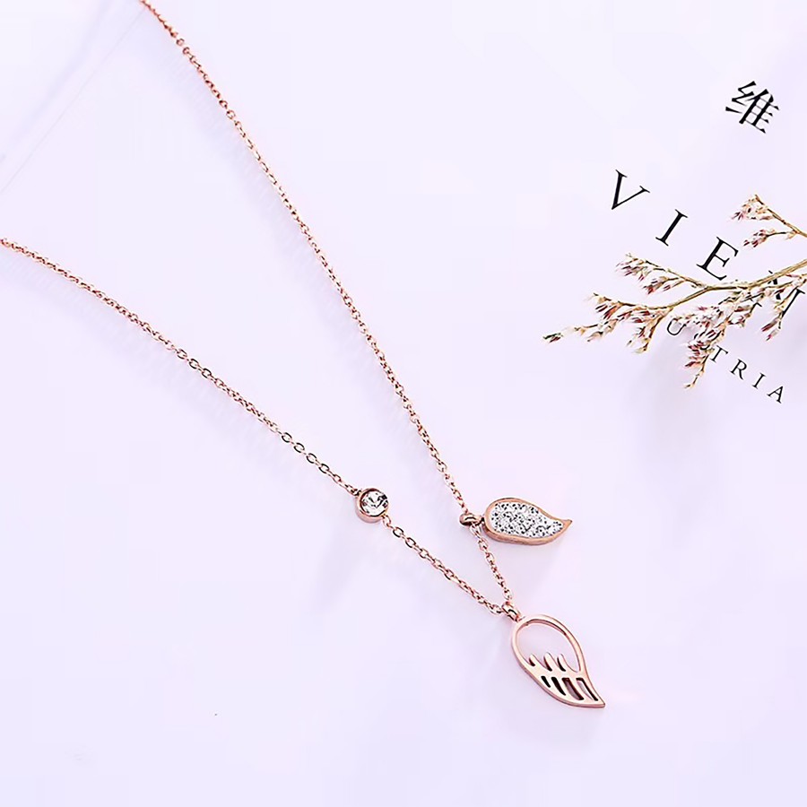 Toptan Melek Kanatı Bayan Çelik Kolye Modeli Fiyatları