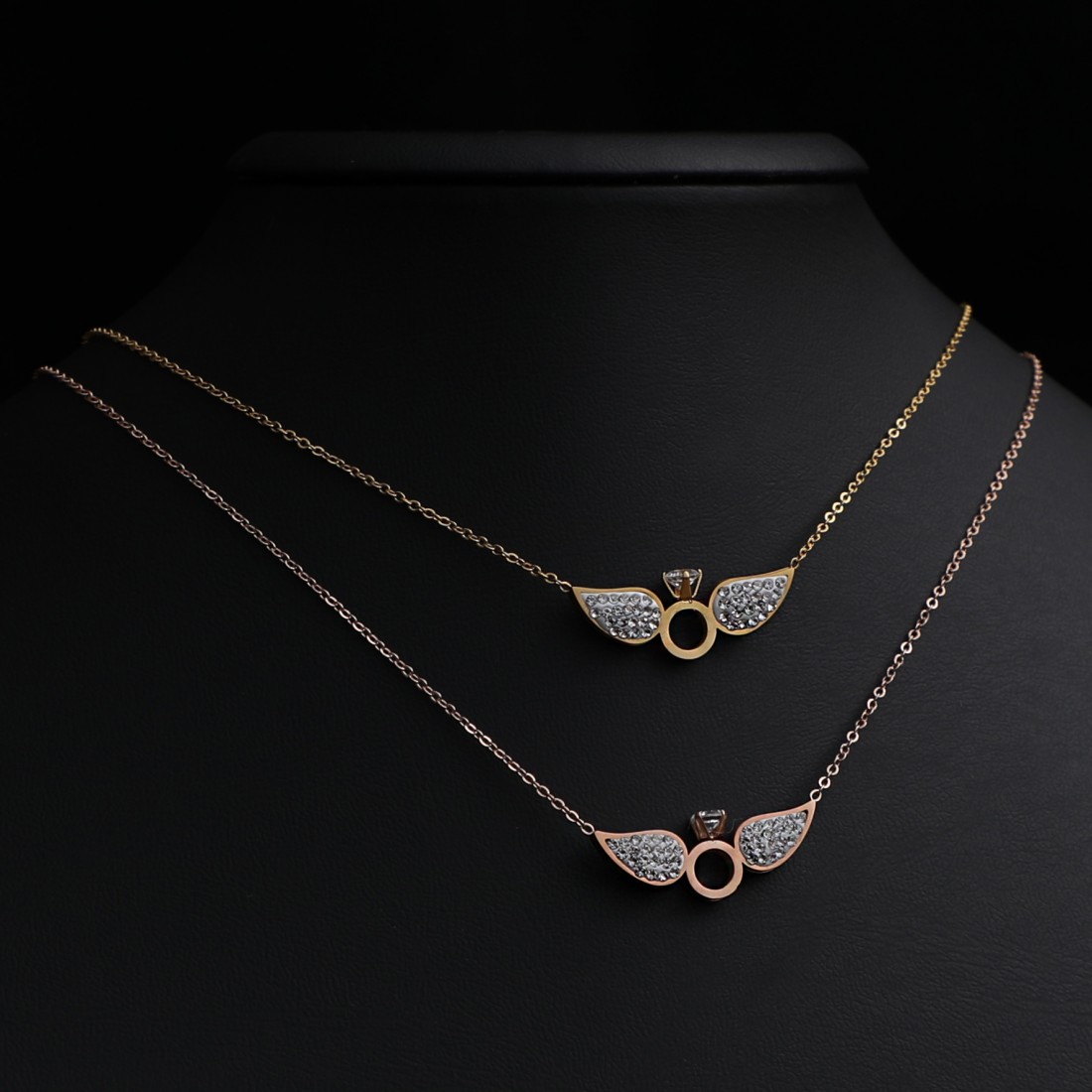 Toptan Melek Kanatlı Tek Taş Bayan Çelik Kolye Fiyatları