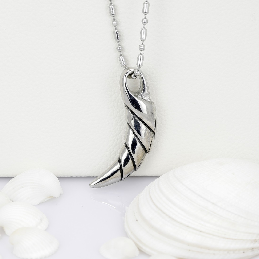 Toptan Minotor Dişi Çelik Kolye Ucu Fiyatları