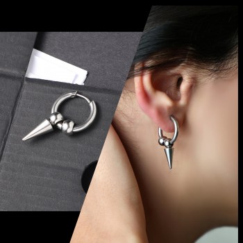 Earring Piercing 7475
