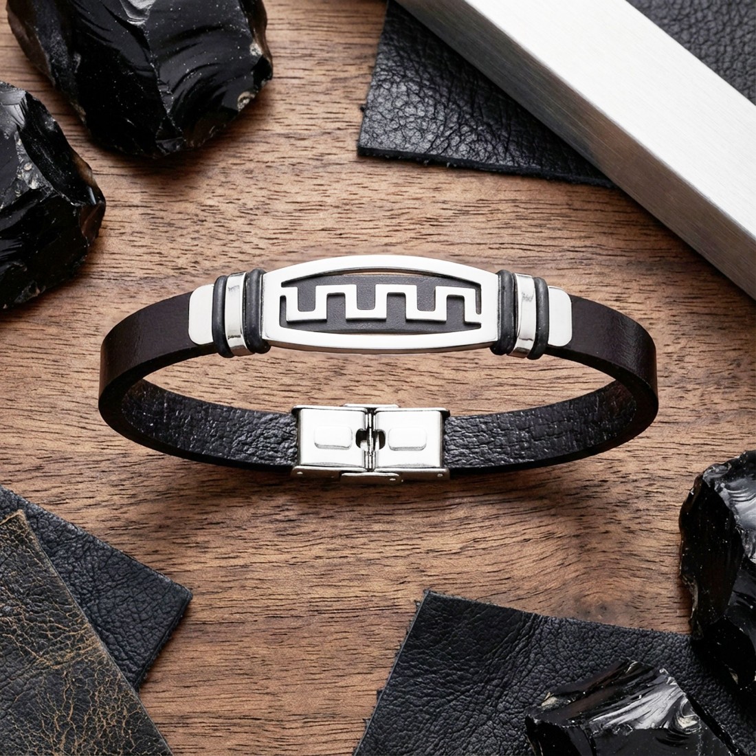 Motifli Ayarlanabilir Kordonlu Erkek Deri Ve Çelik Bileklik