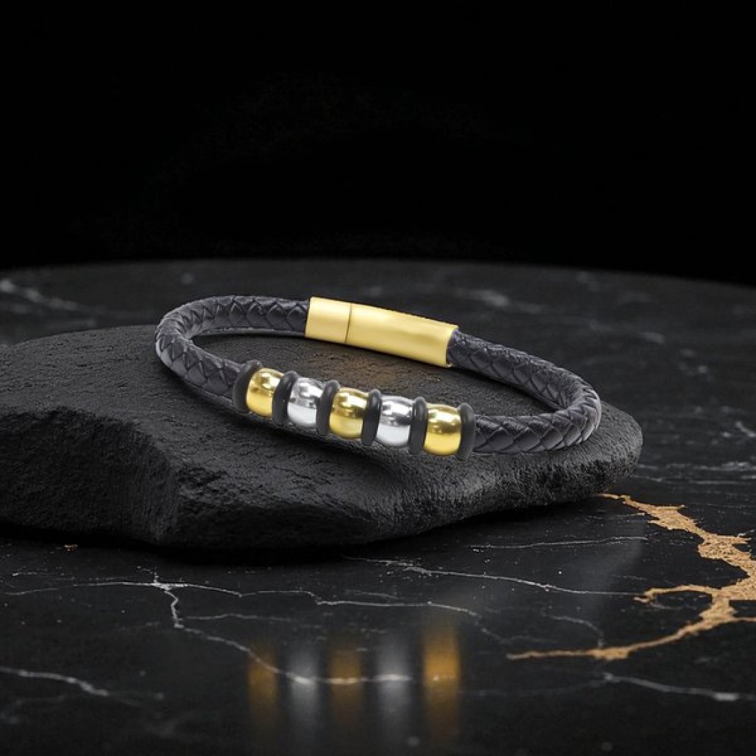 Altın tonlu çelik halkalı siyah örgü deri toptan erkek bileklik