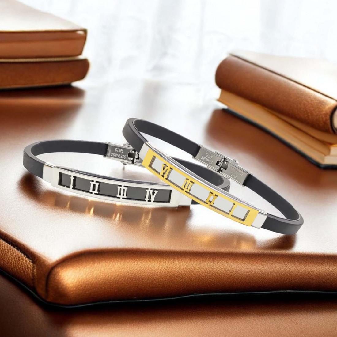 Roma Rakam Desenli Çelik Bileklik