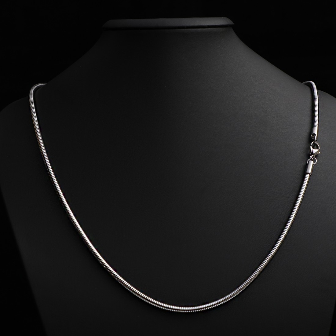 Toptan Sarmal Çelik Kolye Modeli Fiyatları