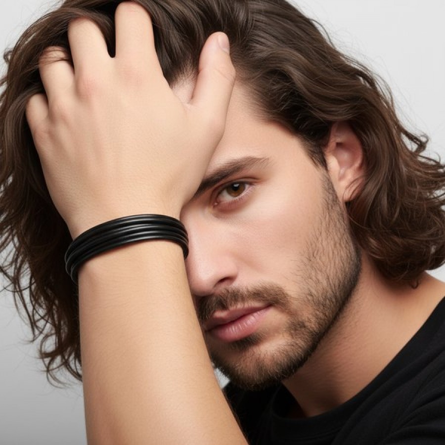 Siyah Çoklu Deri Ve Titianyum Kilitli Çelik Bileklik