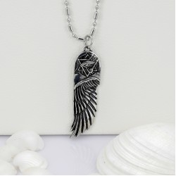 نماذج قلادة الصلب 8211