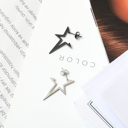 Yıldız Çelik Küpe