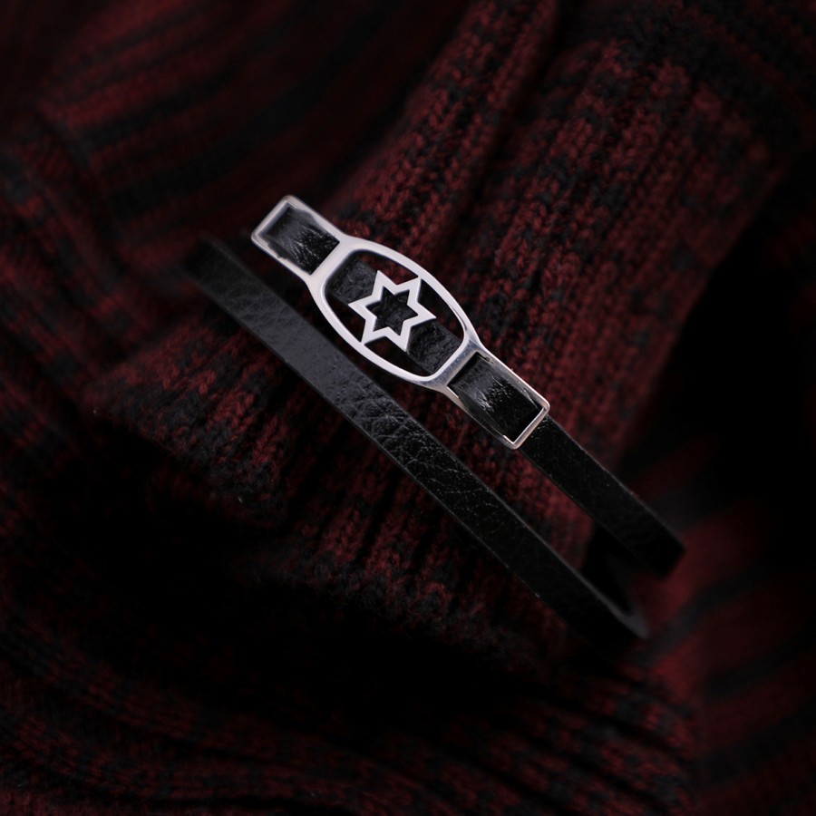 Toptan Yıldız Figürlü Dolamalı Çelik Bileklik Fiyatları