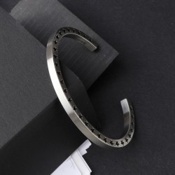 Yılıdız Desenli Cuf Çelik Bileklik