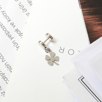 Earring Piercing 7531