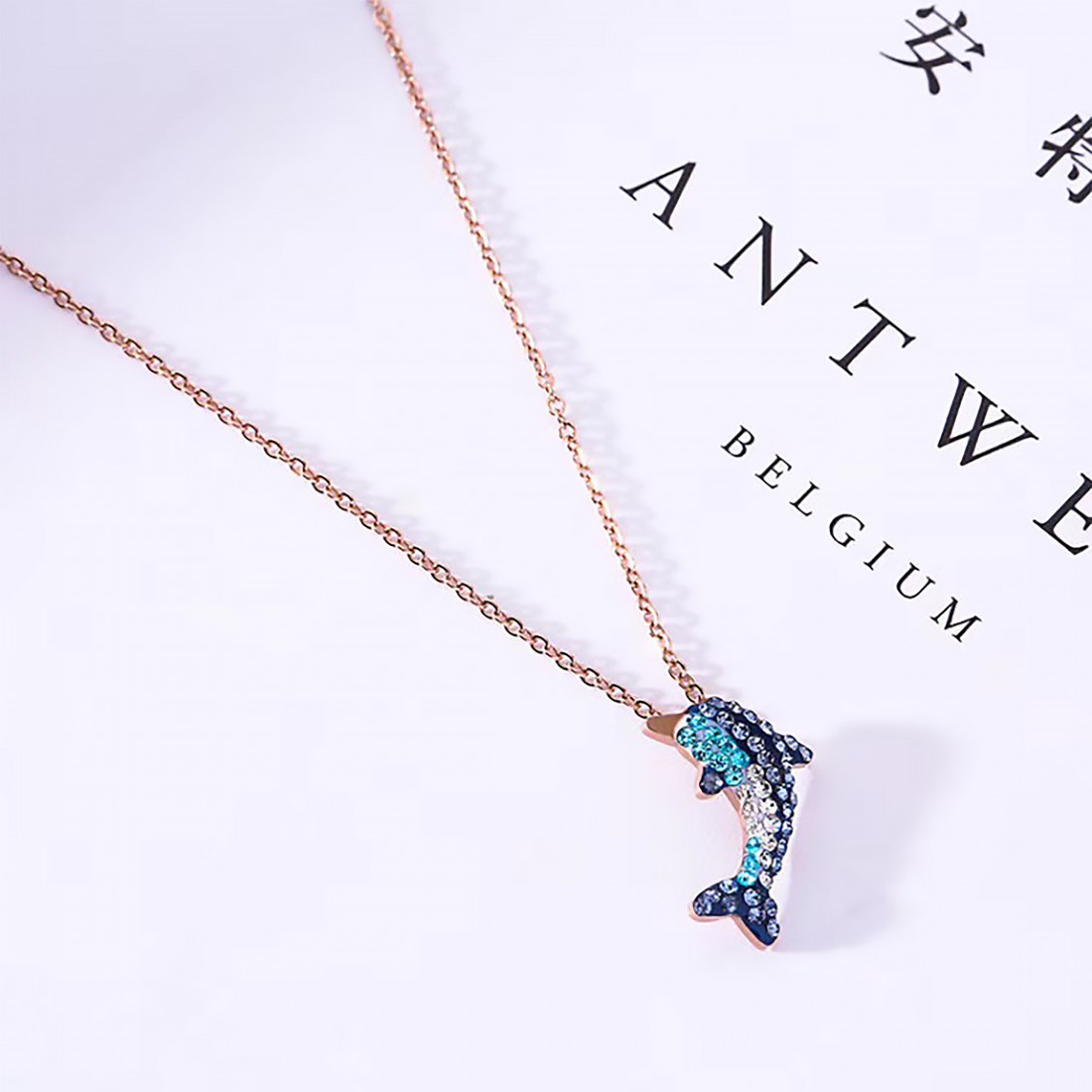 Toptan Yunus Balığı Modelli Bayan Çelik Kolye Fiyatları