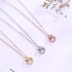 قلادة نسائية من الصلب 4880