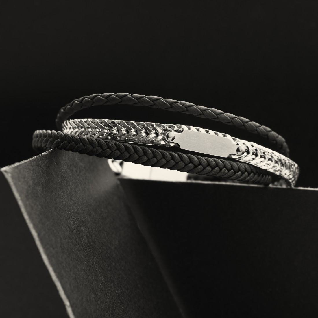 Toptan Zincir İsim Yazılabilen Çoklu Hakiki Deri Çelik Bileklik Fiyatları