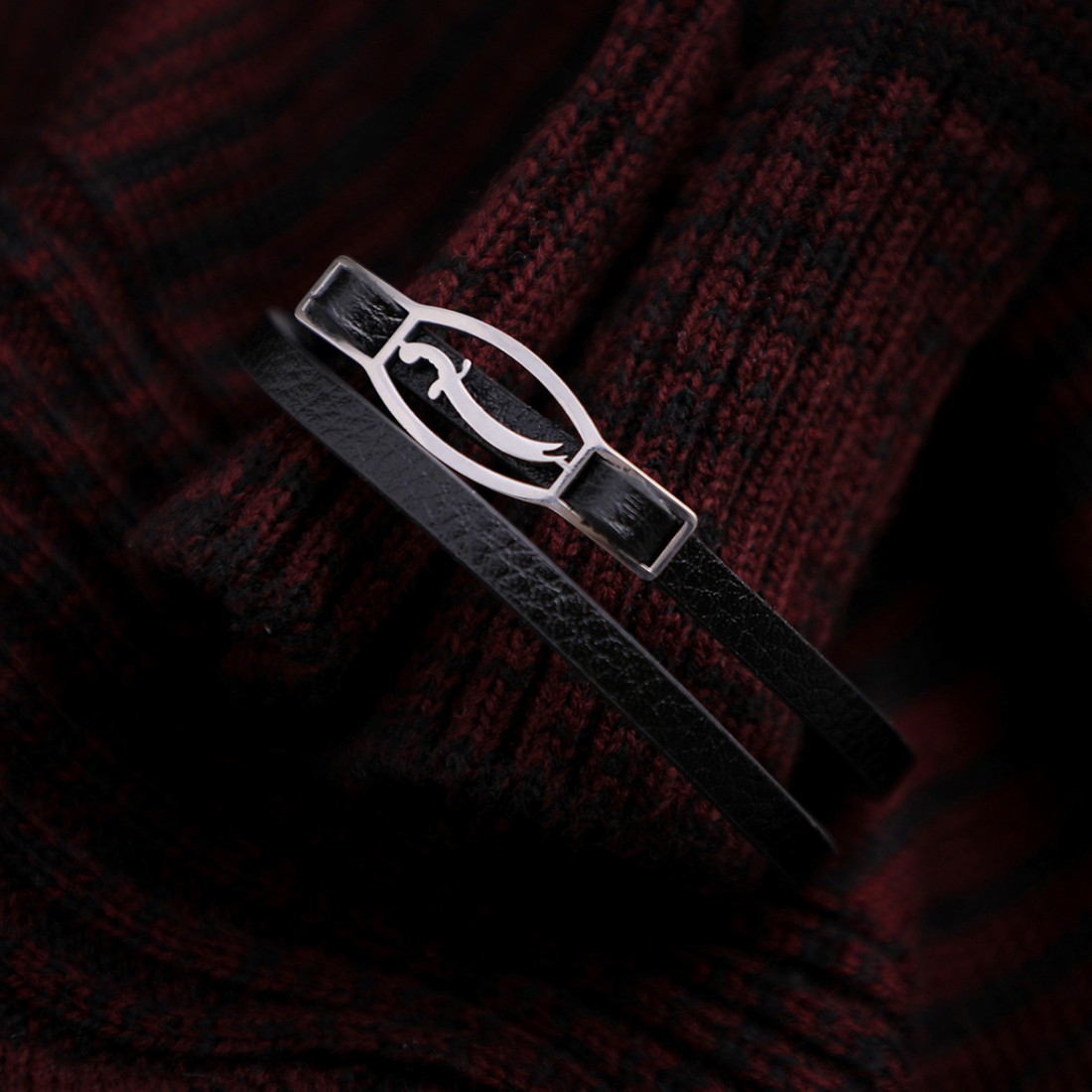 Toptan Zülfikar Kılıç Figürlü Dolamalı Çelik Bileklik Fiyatları